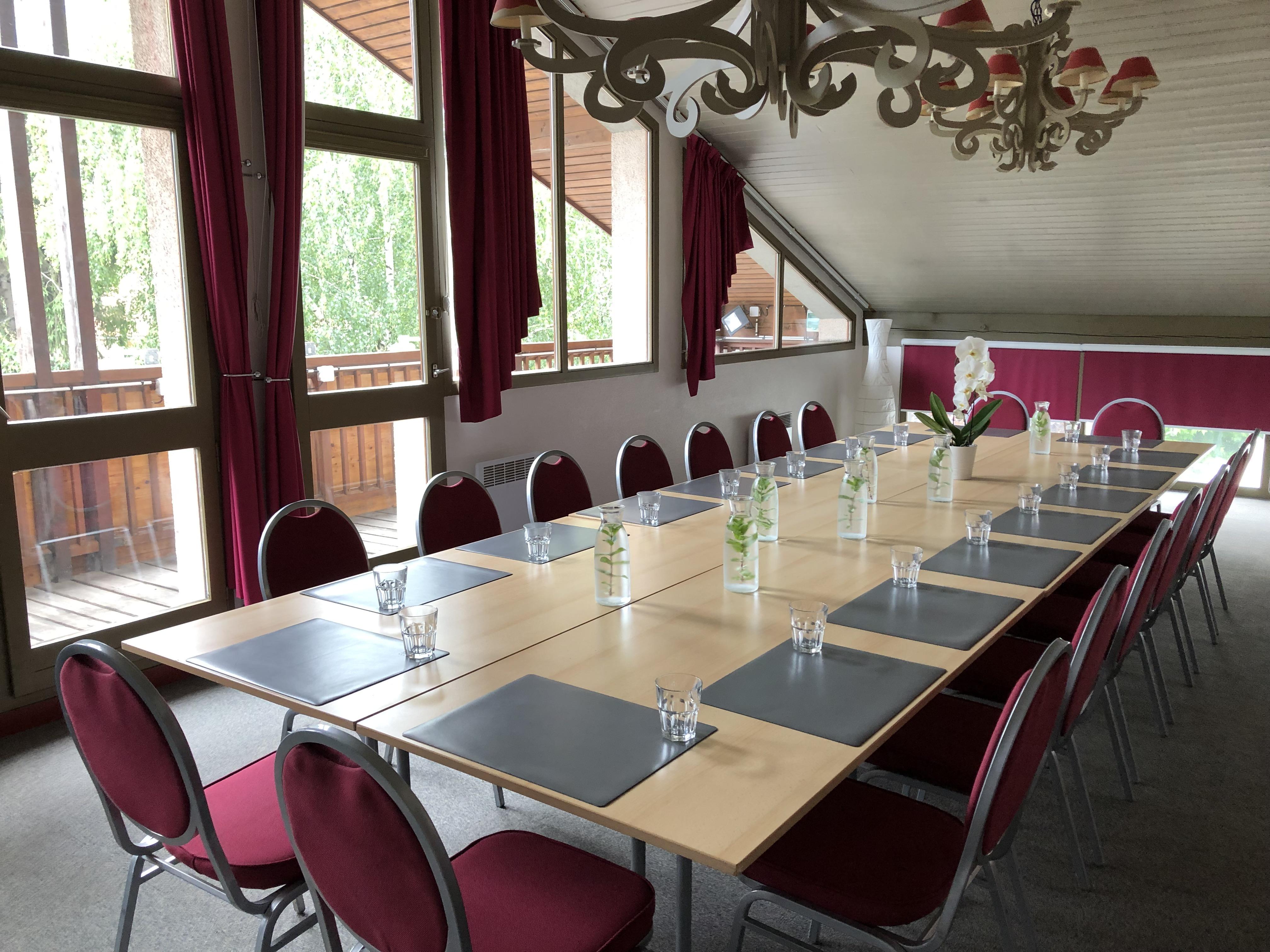 Hôtel Restaurant La Tourmaline La Plagne Exterior foto